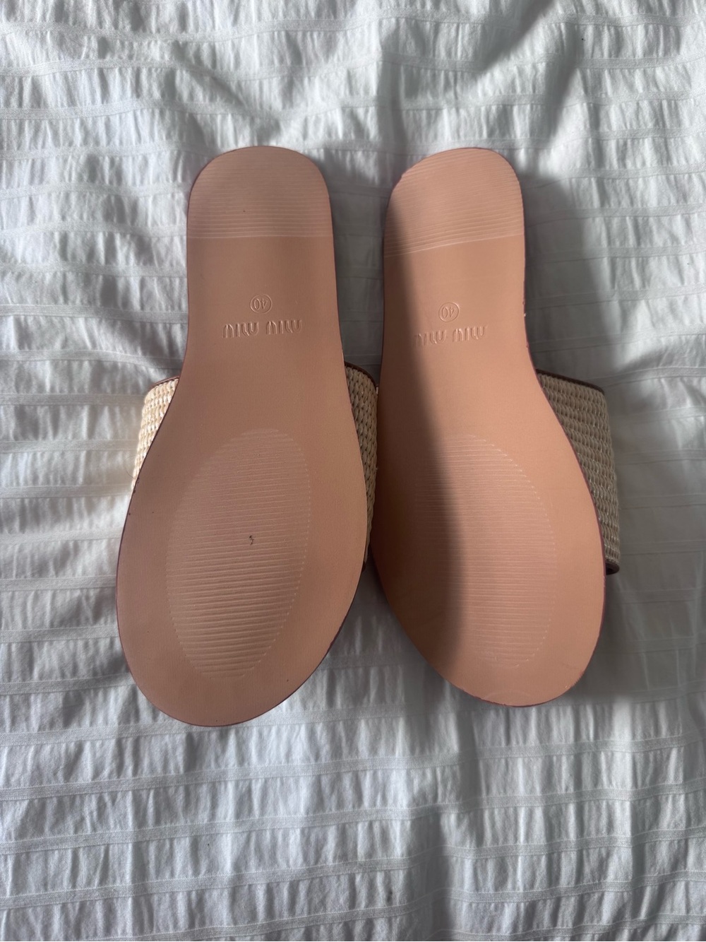 Miu Miu Brown Leather & Natural Raffia Slide Sandals - Picture 3 of 4